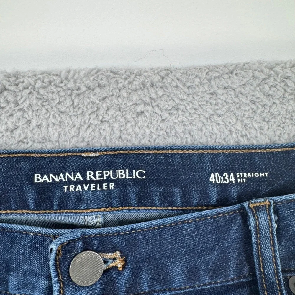 Banana Republic Traveler Straight Fit Dark Wash Jeans Men's‎ 40x32